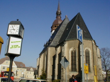 Blick vom Ratsgut auf die Kirche